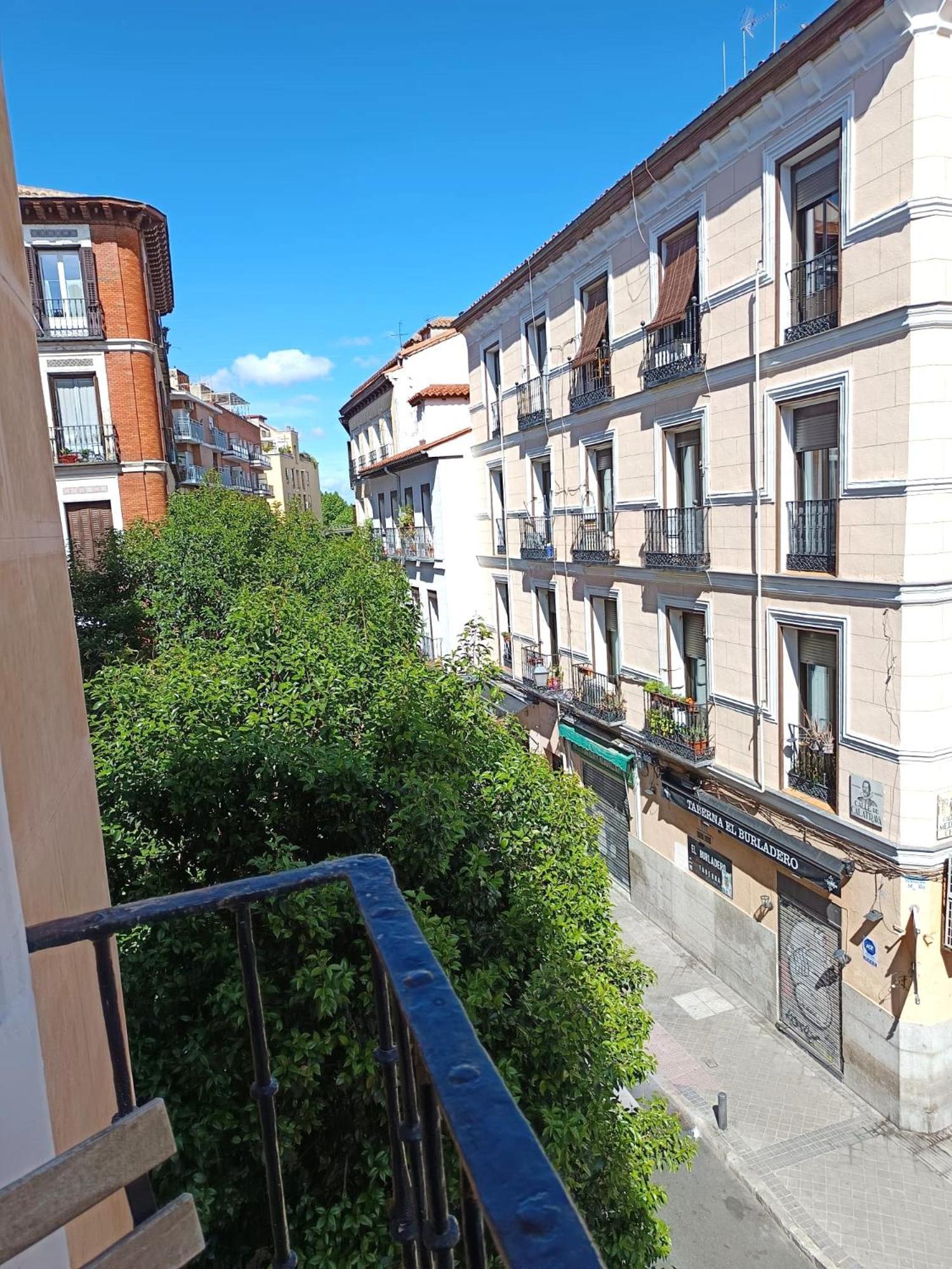 Vacavic Plaza Mayor Apartament Madrid Extérieur photo